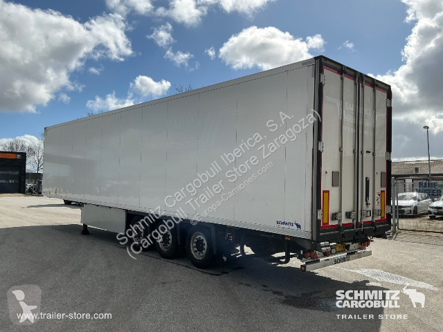 نصف مقطورة Schmitz Cargobull Reefer Meat...
