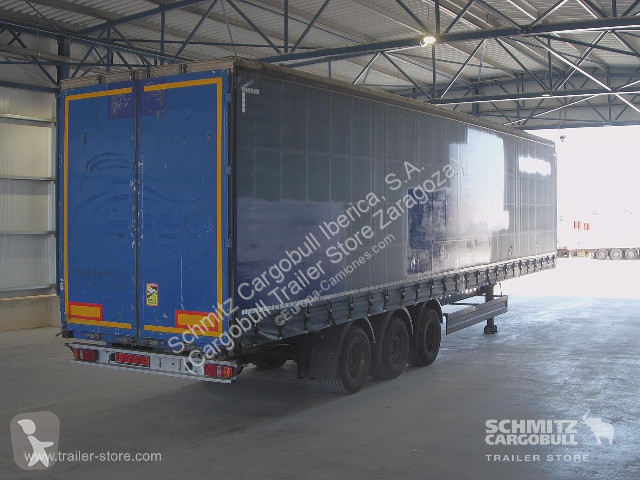 نصف مقطورة Berger Curtainsider Standard