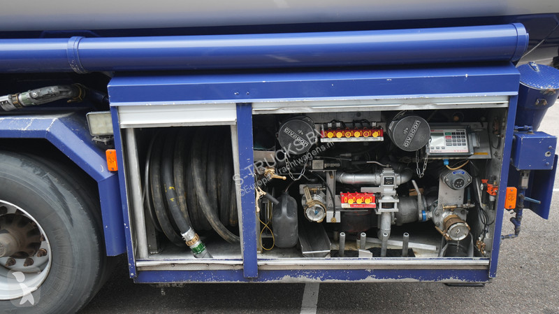 نصف مقطورة  2 Axle adr fuel tank trailer