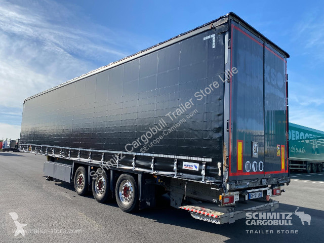 نصف مقطورة Schmitz Cargobull Semitrailer...