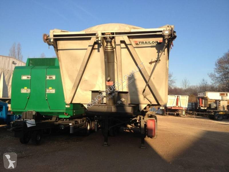 Полуприцеп Trailor SR2 Benne