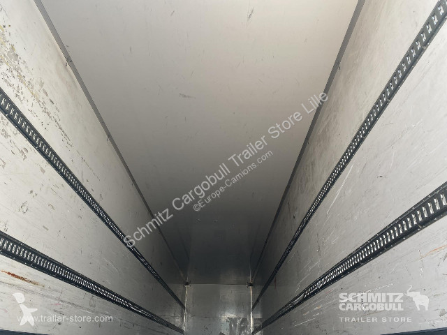 نصف مقطورة Trouillet Semitrailer Dryfreight...