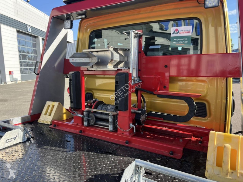 Véhicule utilitaire Iveco DAILY 70C18 D/P Euro6...