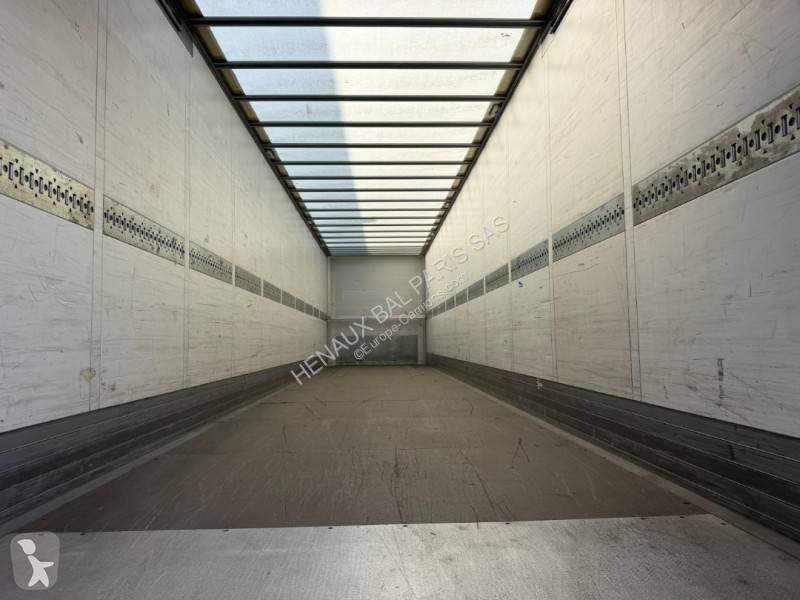 نصف مقطورة Schmitz Cargobull