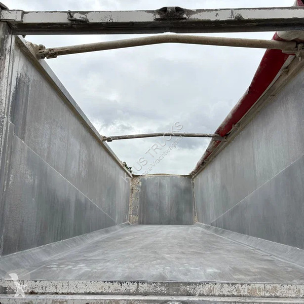 نصف مقطورة Stas 50  3 SAF Axles