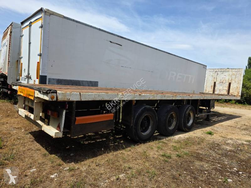 Полуремарке Fruehauf