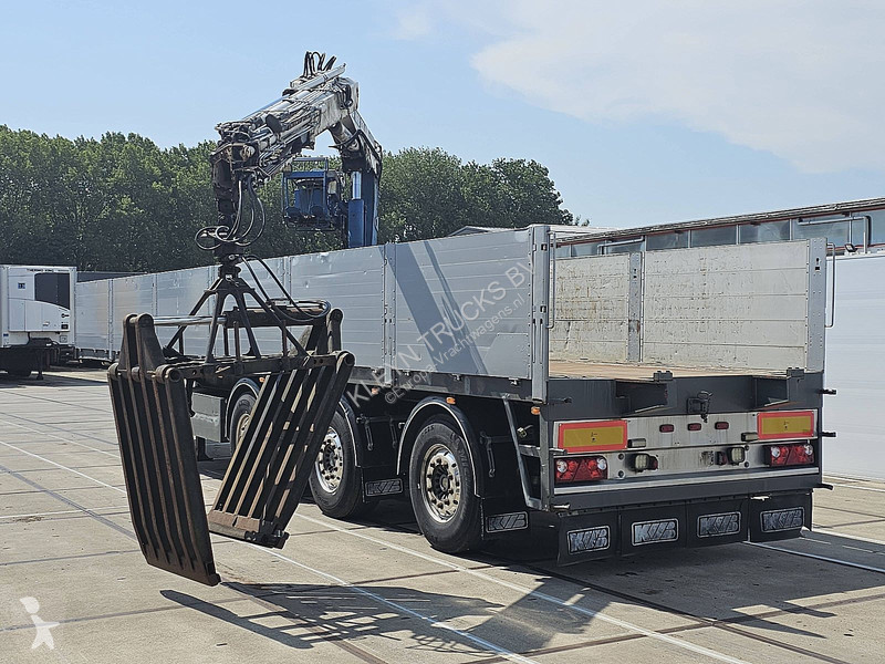 نصف مقطورة KWB P-393-STI-R-1 HIAB 130 R