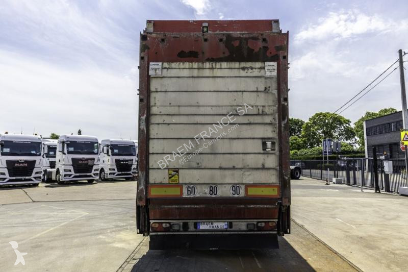 نصف مقطورة Lecitrailer  CUELLO CISNE...