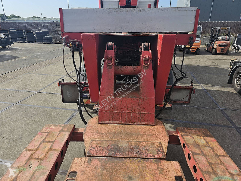 نصف مقطورة Goldhofer STZ-VL4-40/80