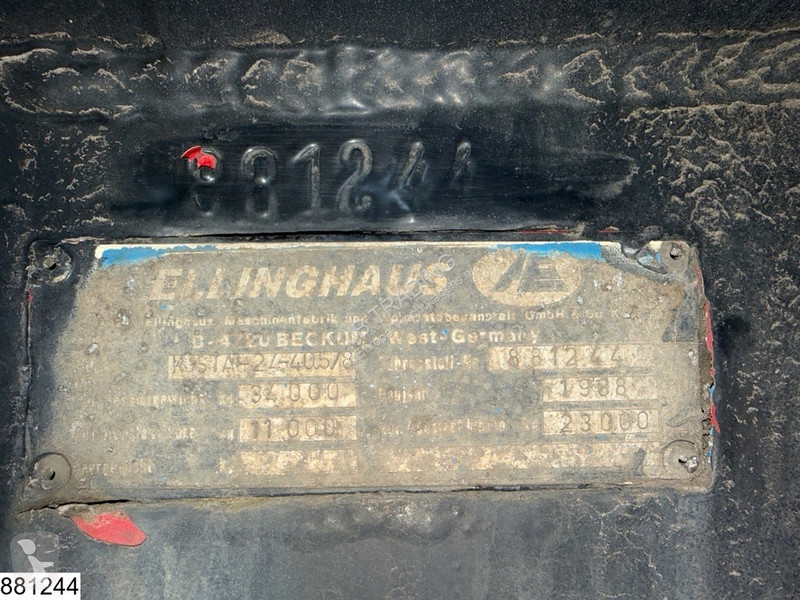 Félpótkocsi  Fuel 40.500 liter, 8 Comp