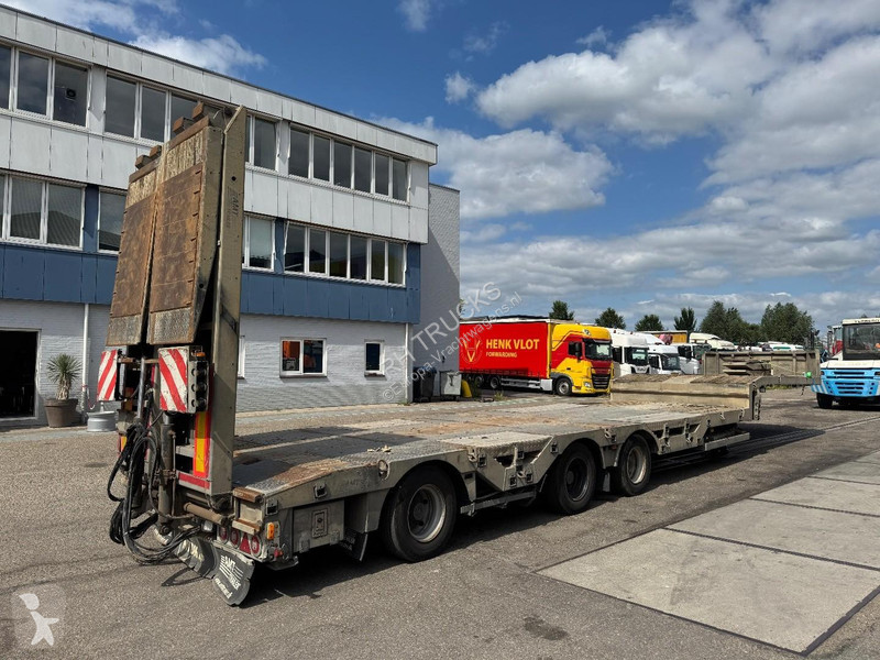 Oplegger  MT300 3 AXLE - SAF - LAST AXLE...