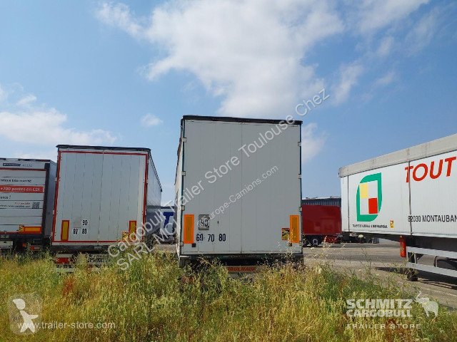 Semi remorque Fruehauf Semitrailer Curtainsider...