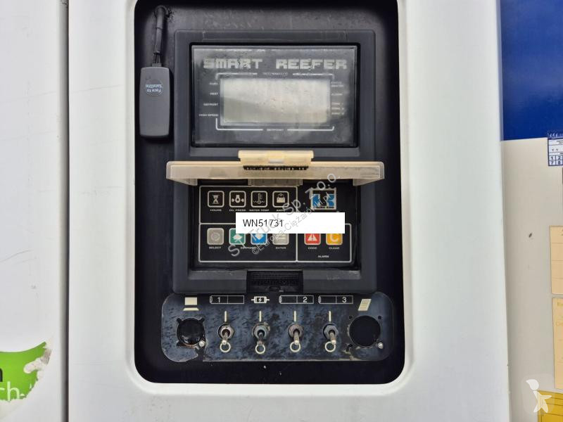 نصف مقطورة Schmitz Cargobull SKO 24 / THERMO...