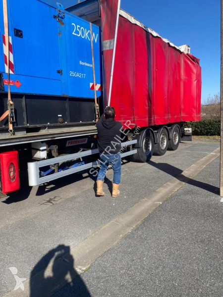 Semi remorque Fruehauf  FST4