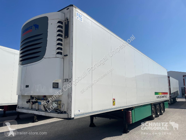 نصف مقطورة Schmitz Cargobull Semitrailer Reefer...
