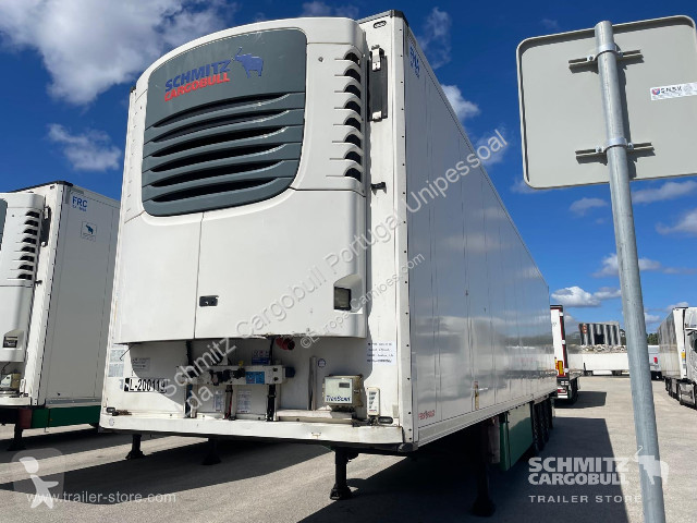 نصف مقطورة Schmitz Cargobull Semitrailer Reefer...