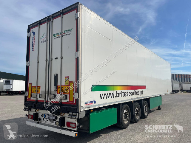 نصف مقطورة Schmitz Cargobull Semitrailer Reefer...