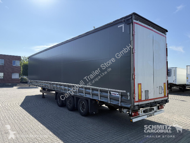 نصف مقطورة Schmitz Cargobull Curtainsider Mega...