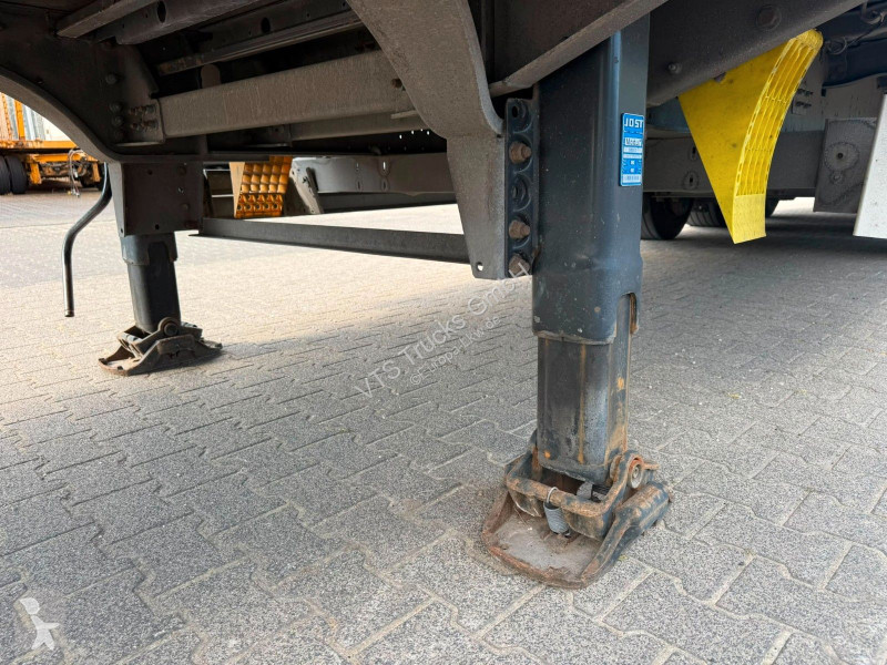 نصف مقطورة Schmitz Cargobull SCB*S3T...