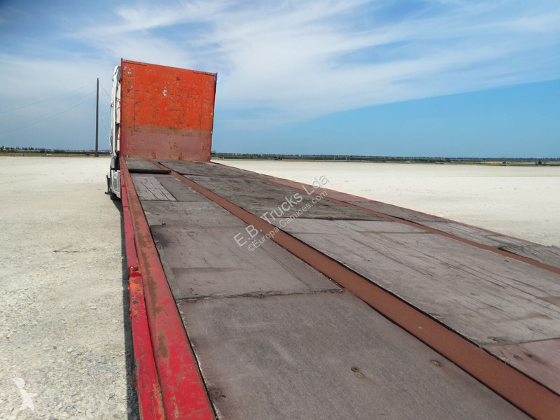 نصف مقطورة Fruehauf TAMBOR