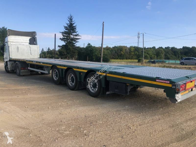 Náves MAX Trailer