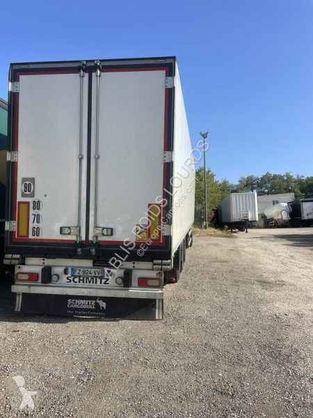 نصف مقطورة Schmitz Cargobull