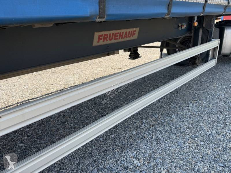 نصف مقطورة Fruehauf