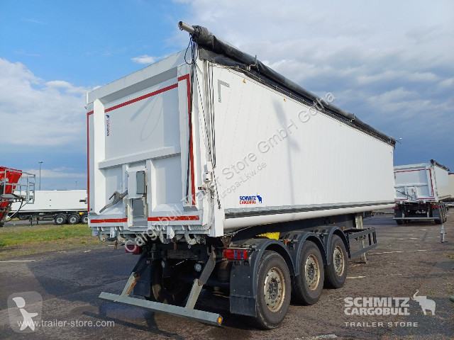نصف مقطورة Schmitz Cargobull Kipper...
