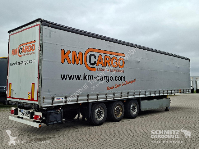 نصف مقطورة Schmitz Cargobull Curtainsider...