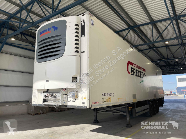 نصف مقطورة Schmitz Cargobull Reefer Standard