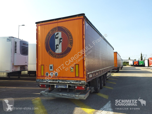 نصف مقطورة Schmitz Cargobull Semitrailer...