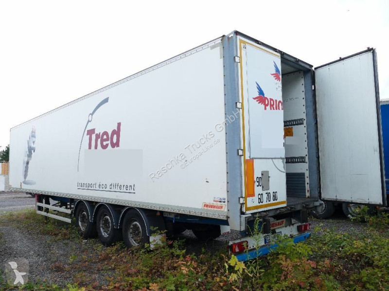 Полуприцеп Fruehauf Koffer