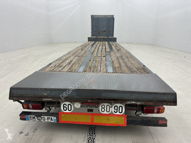 نصف مقطورة Leciñena Low bed trailer