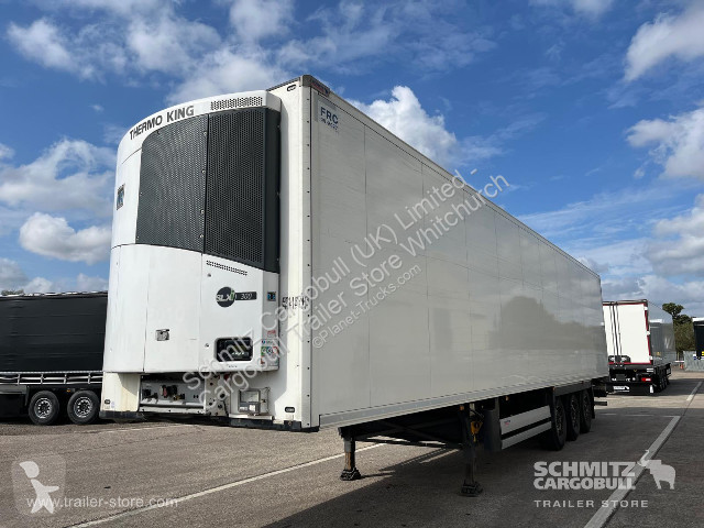 Oplegger Schmitz Cargobull Reefer Standard