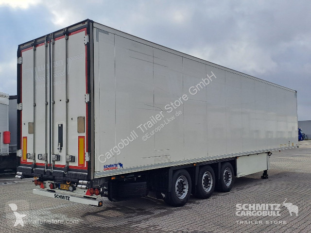 Oplegger Schmitz Cargobull Tiefkühler Fleischhang