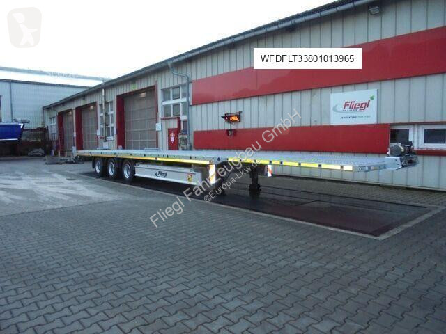 Трал Fliegl Plateauauflieger zum Fahrzeugtransport