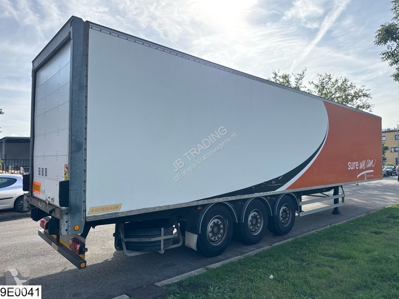 Fruehauf gesloten bak semi-trailer