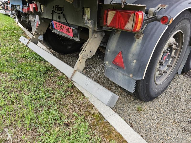 Semirremolque Fliegl  BENNE TP ACIER 3 ESSIEUX