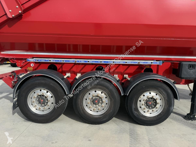 Félpótkocsi Fruehauf  Semi-Reboque