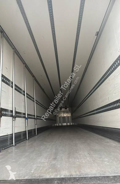 Semiremorca Krone Carrier Vcetor 1550