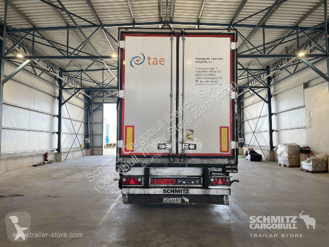 Полуприцеп Schmitz Cargobull Reefer Standard