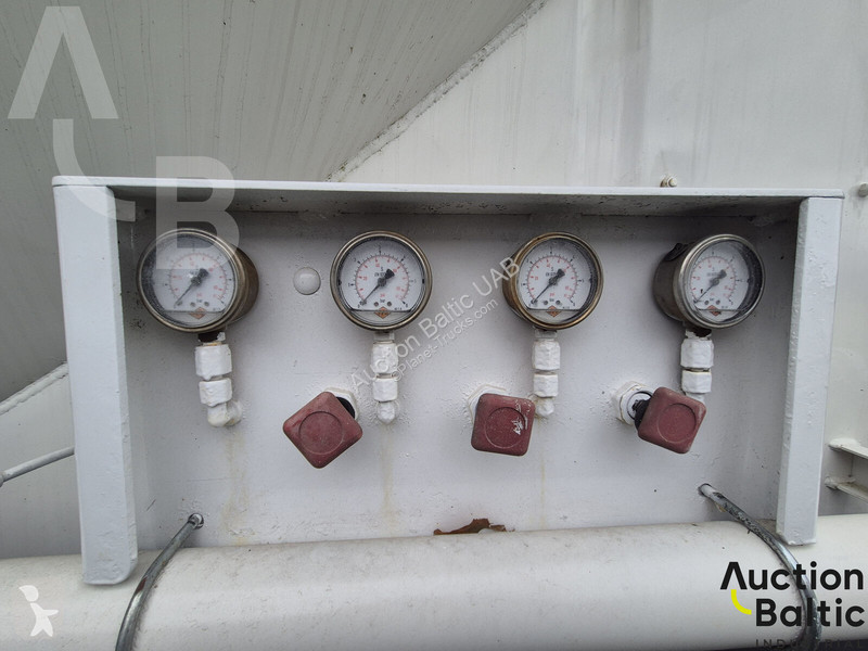 Semitrailer Spitzer SF 37