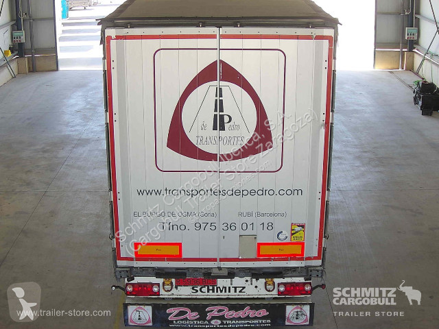 Полуприцеп Schmitz Cargobull Curtainsider Standard