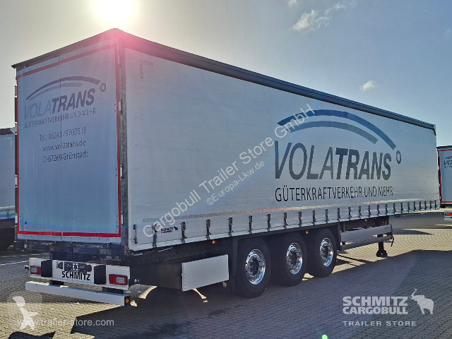 نصف مقطورة Schmitz Cargobull Curtainsider...