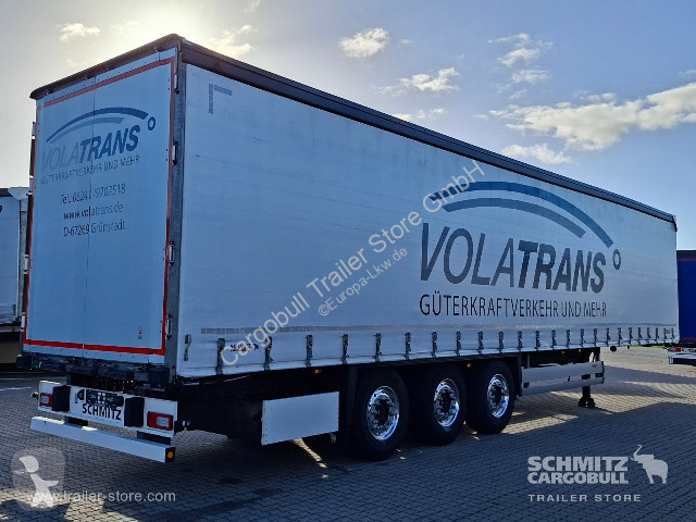 نصف مقطورة Schmitz Cargobull Curtainsider...