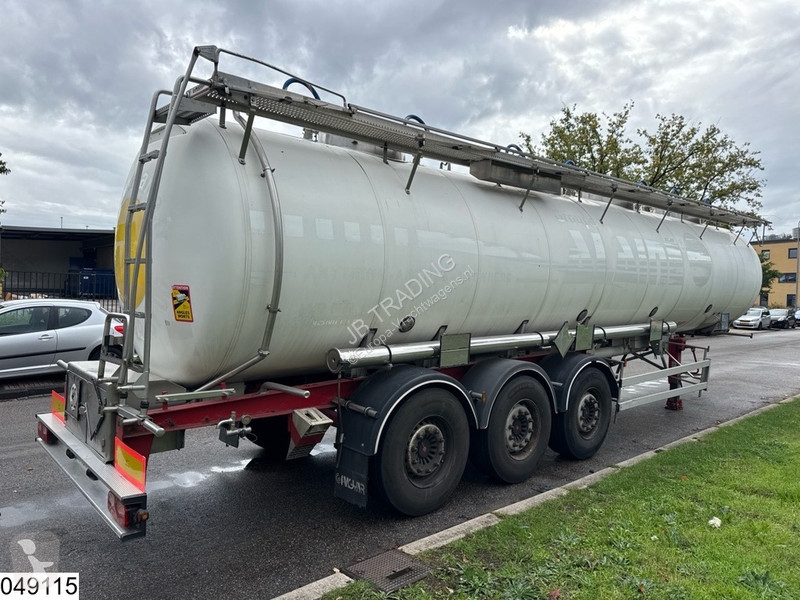Semirremolque Magyar Food 31.930 L, 4 Comp
