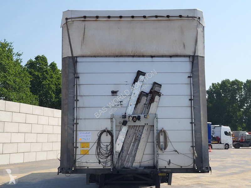 Semirimorchio Schmitz Cargobull SCB*S3T