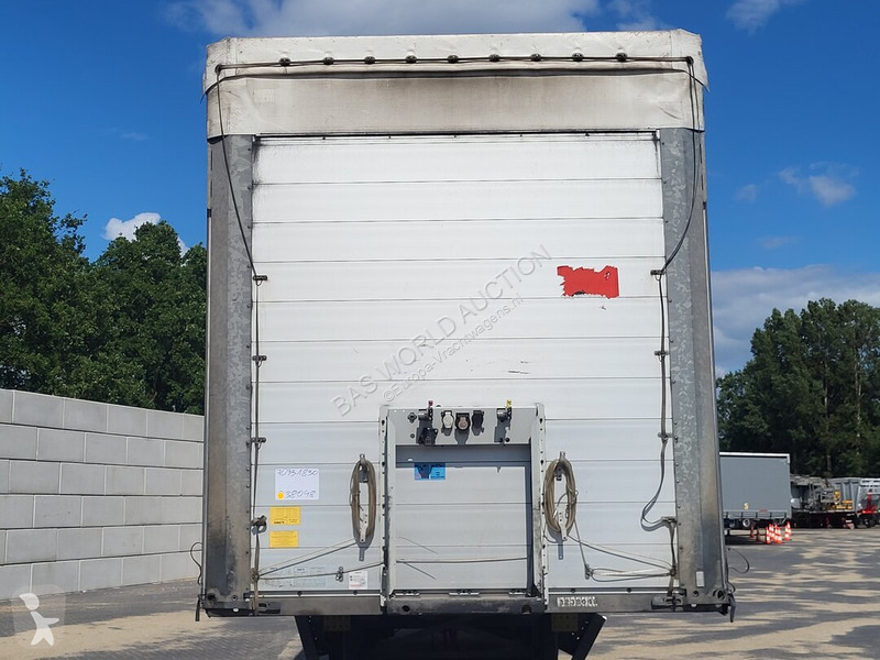 Semirimorchio Schmitz Cargobull SCB*S3T