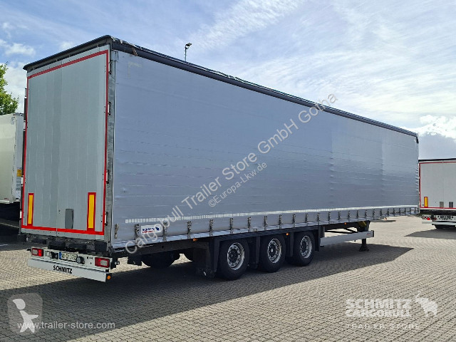 Schmitz Cargobull Curtainsider Mega Getränke...