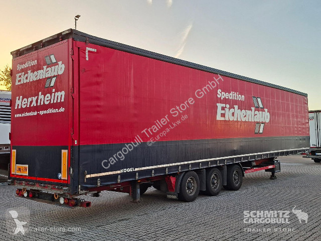 Kögel Curtainsider Mega semi-trailer